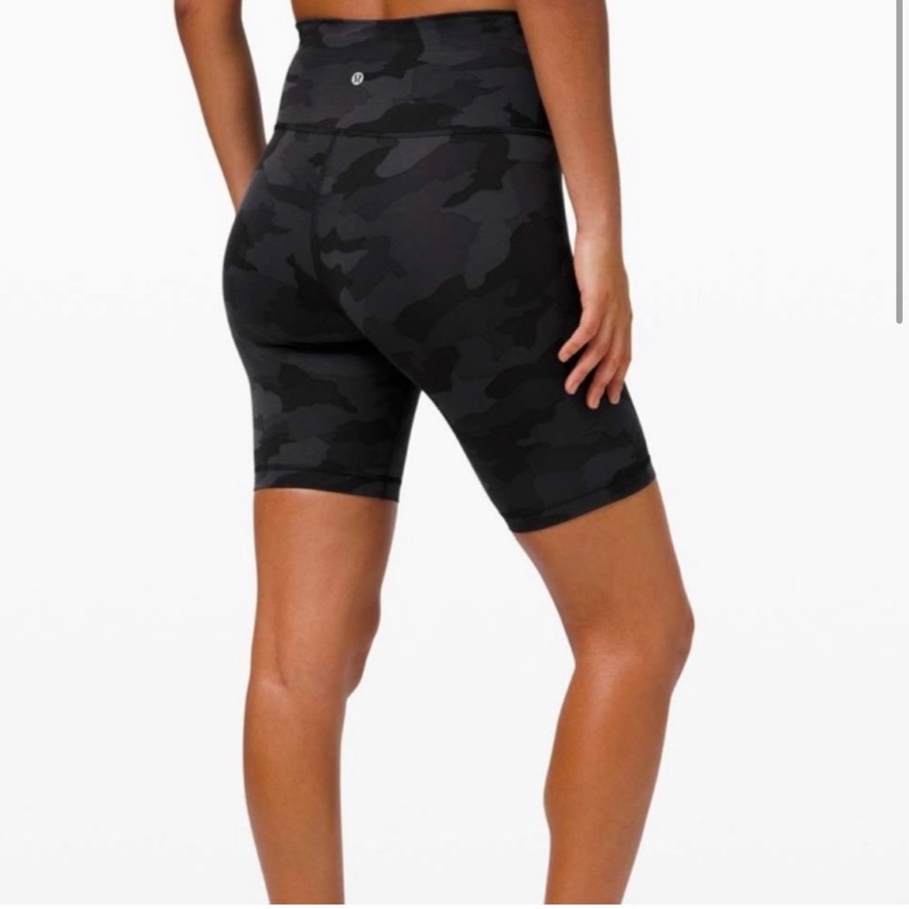 Lululemon Wunder Train High Rise Camo Short 8" Size 2